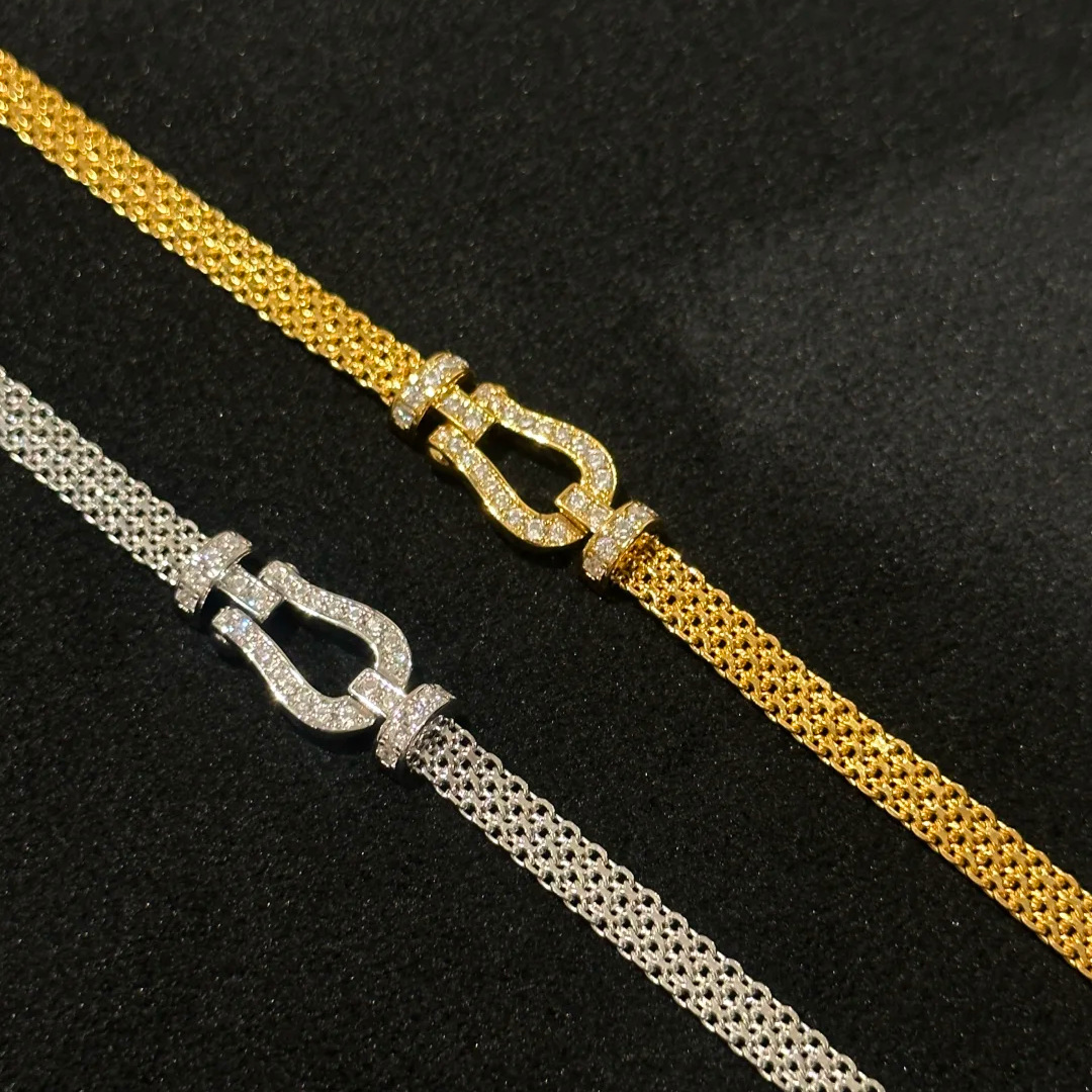 Minimalist Vintage Bracelet - view 2