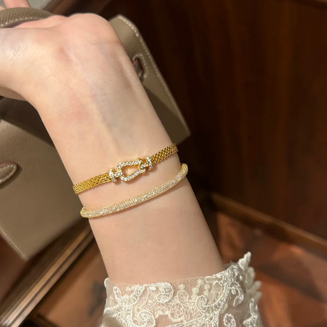 Minimalist Vintage Bracelet thumbnail 4