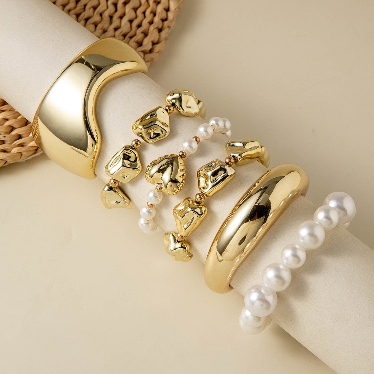 Irregular Geometric European & American Style Bracelet thumbnail 7