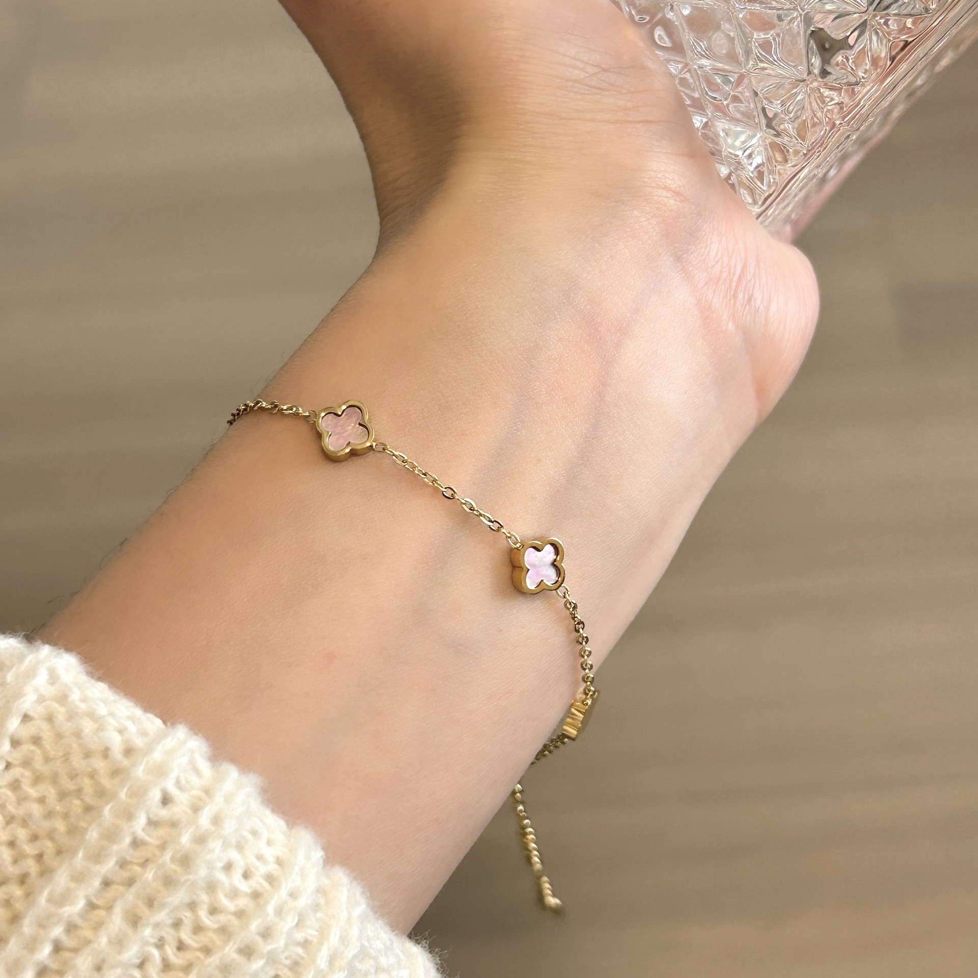 Premium Four Leaf Clover Titanium Steel Luxury Unique Bracelet thumbnail 4