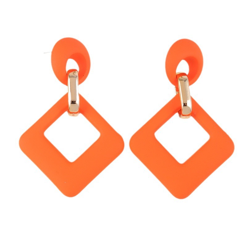 Premium Studs Hollow Vintage Earrings thumbnail 5