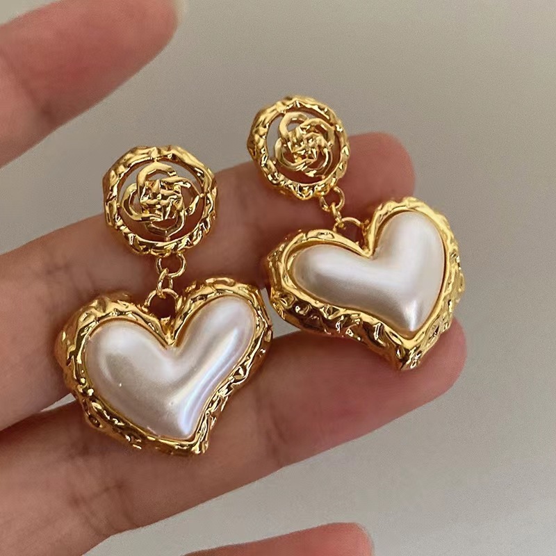 Premium Studs Vintage Unique Pearl Flower Heart Earrings