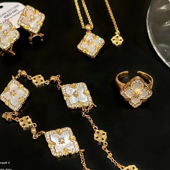 Four Leaf Clover Ring Bracelet Luxury Necklace - view 2