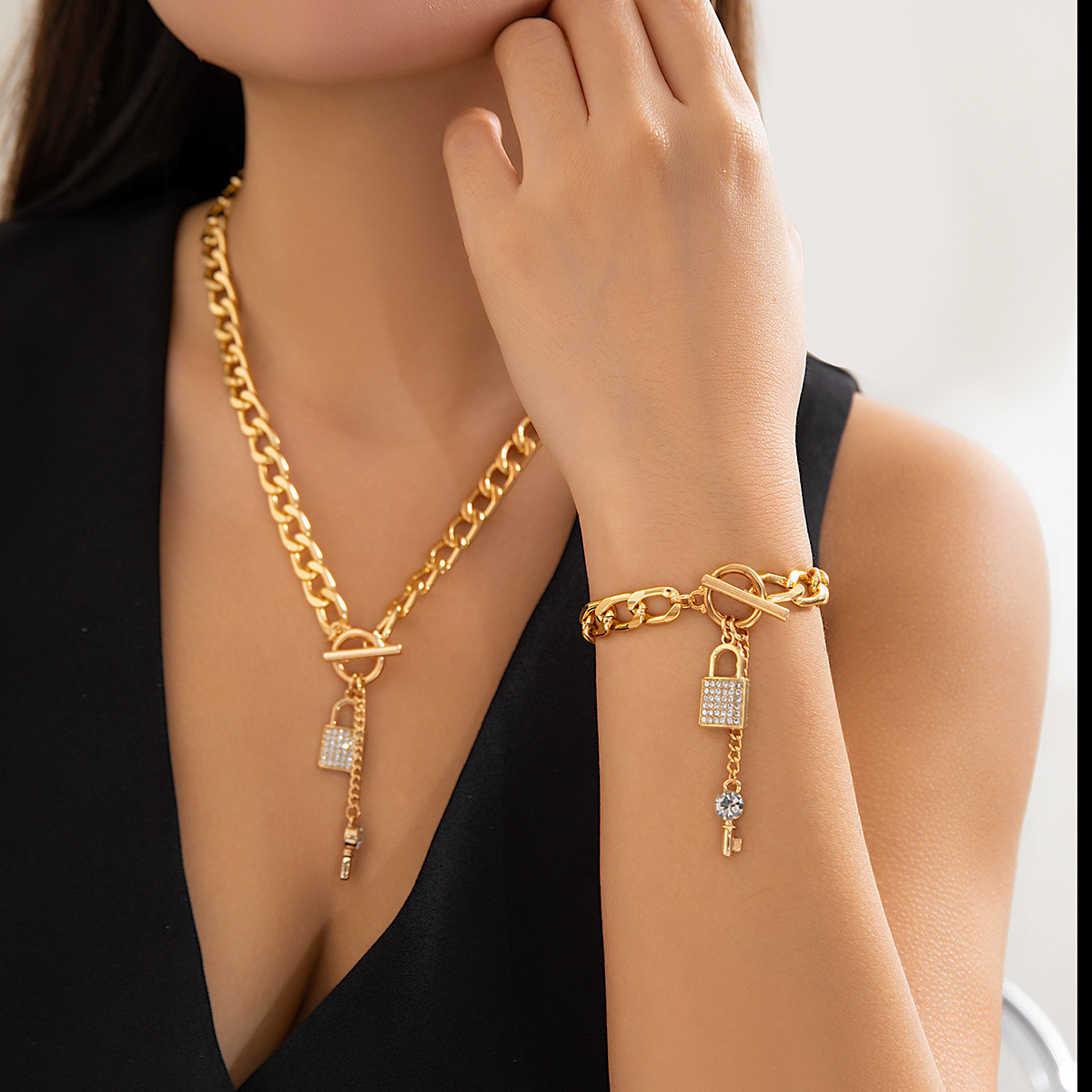 Heart Necklace thumbnail 3