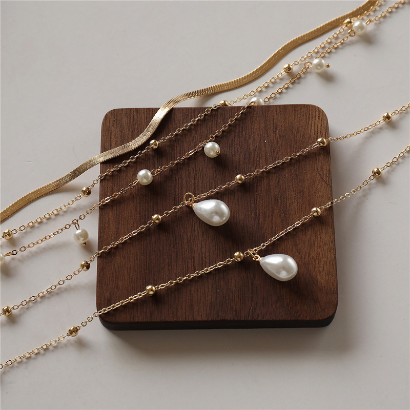 Pearl Necklace - view 2