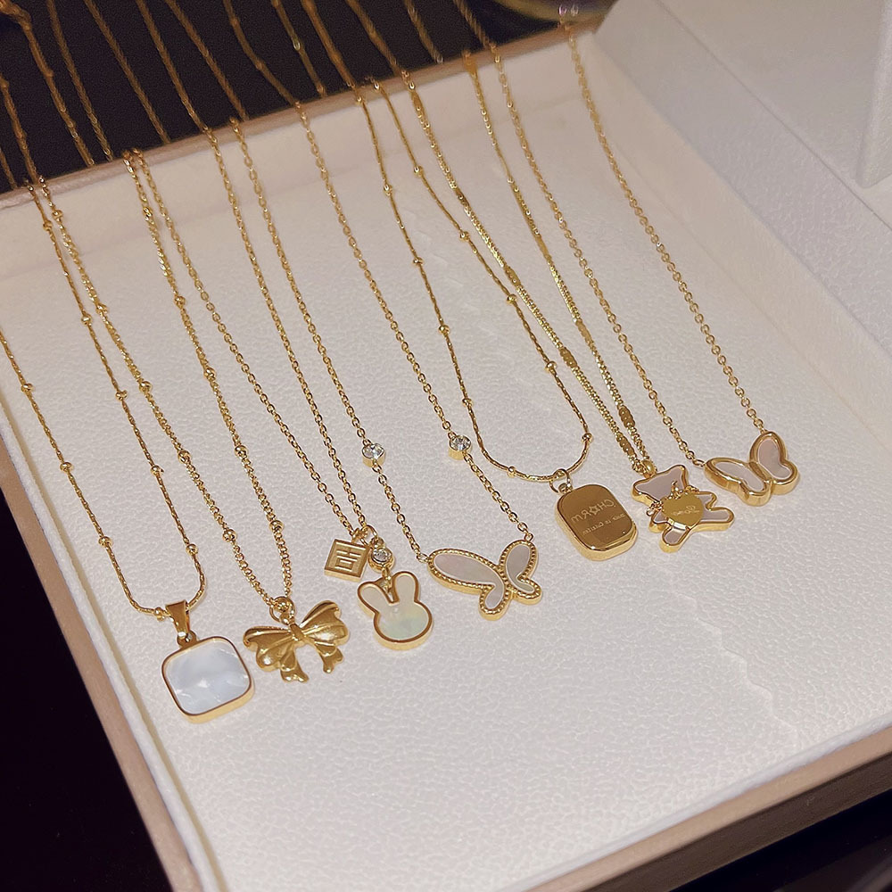 Premium Titanium Steel Luxury Necklace thumbnail 3