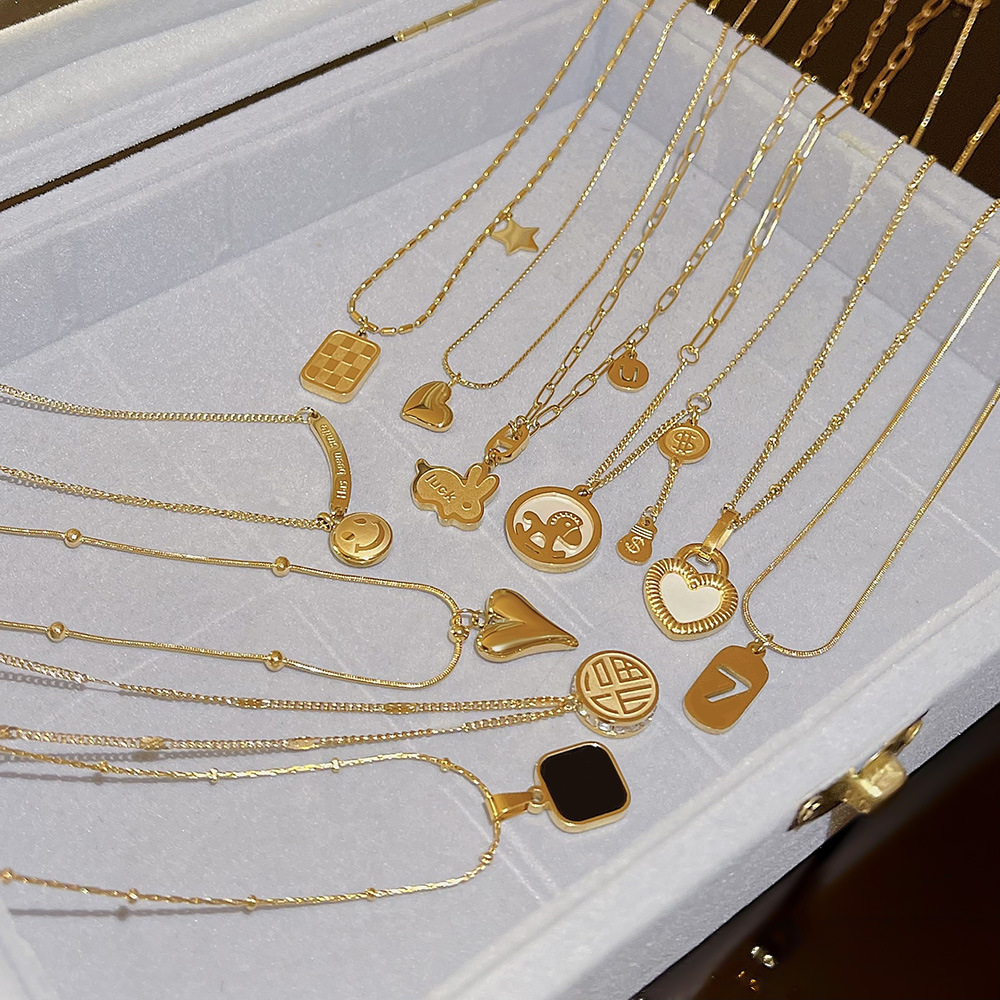 Premium Titanium Steel Luxury Necklace thumbnail 4