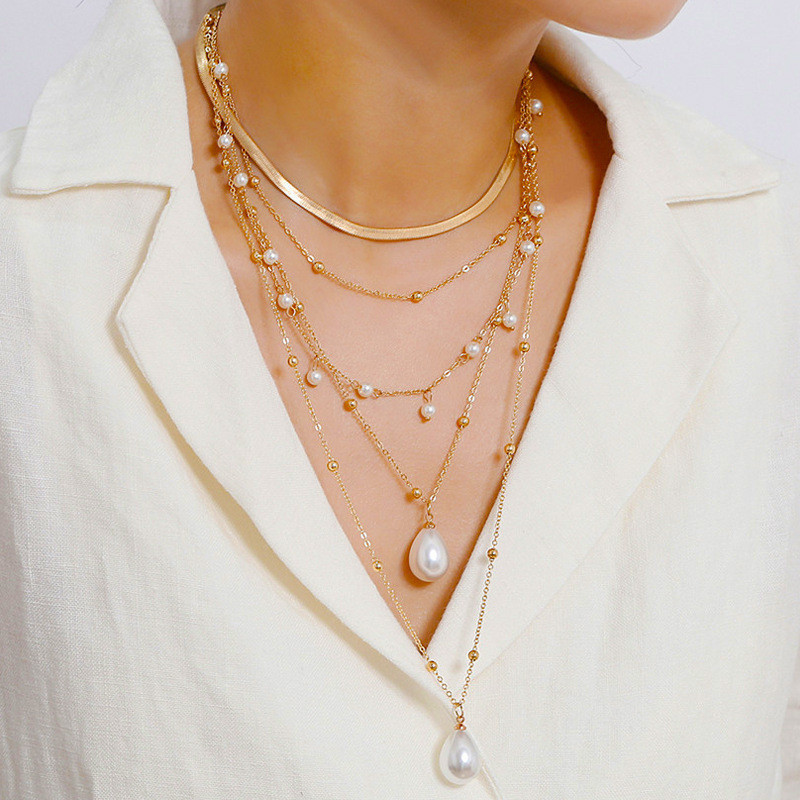 European & American Style Pearl Necklace