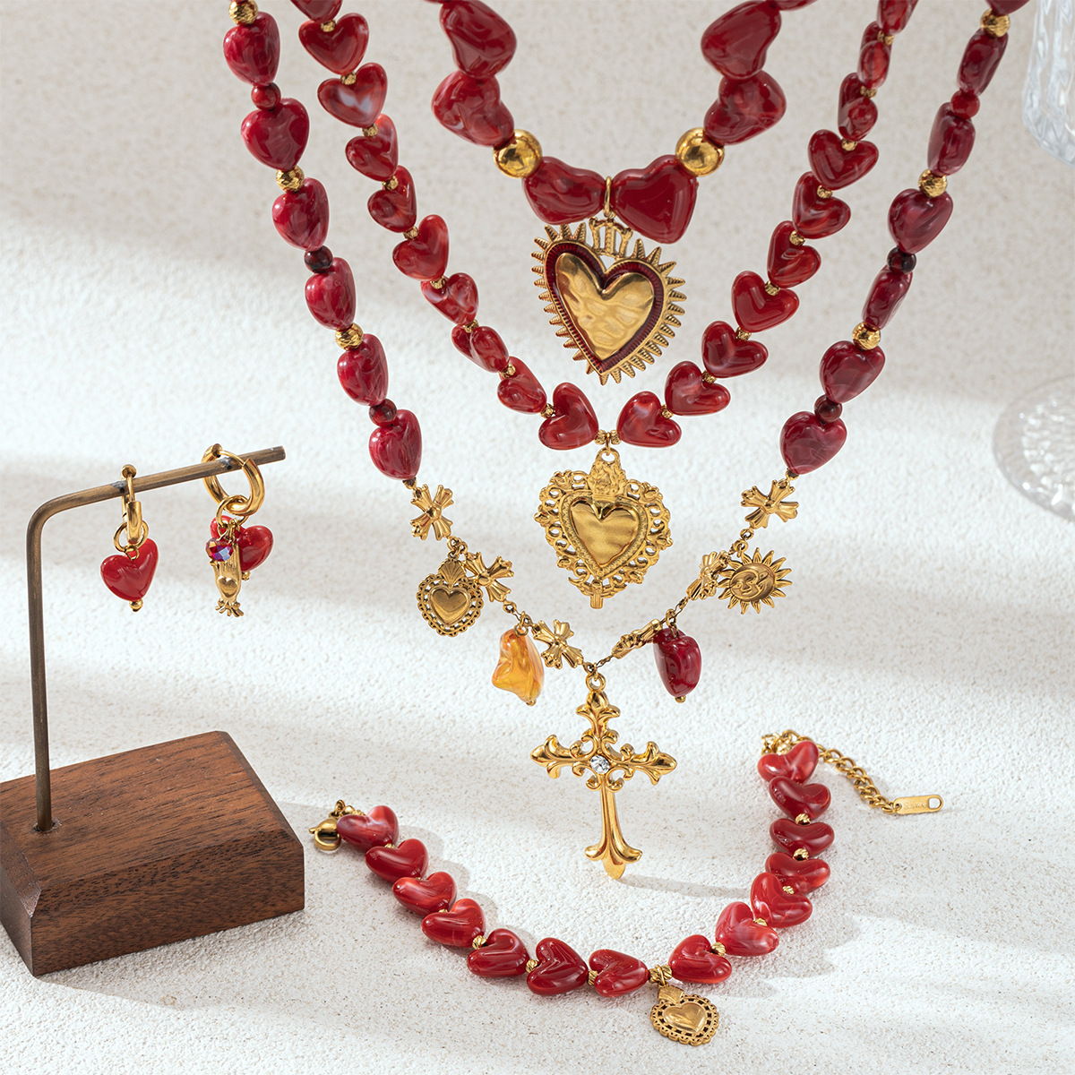 Stainless Steel Luxury Unique European & American Style Heart Necklace