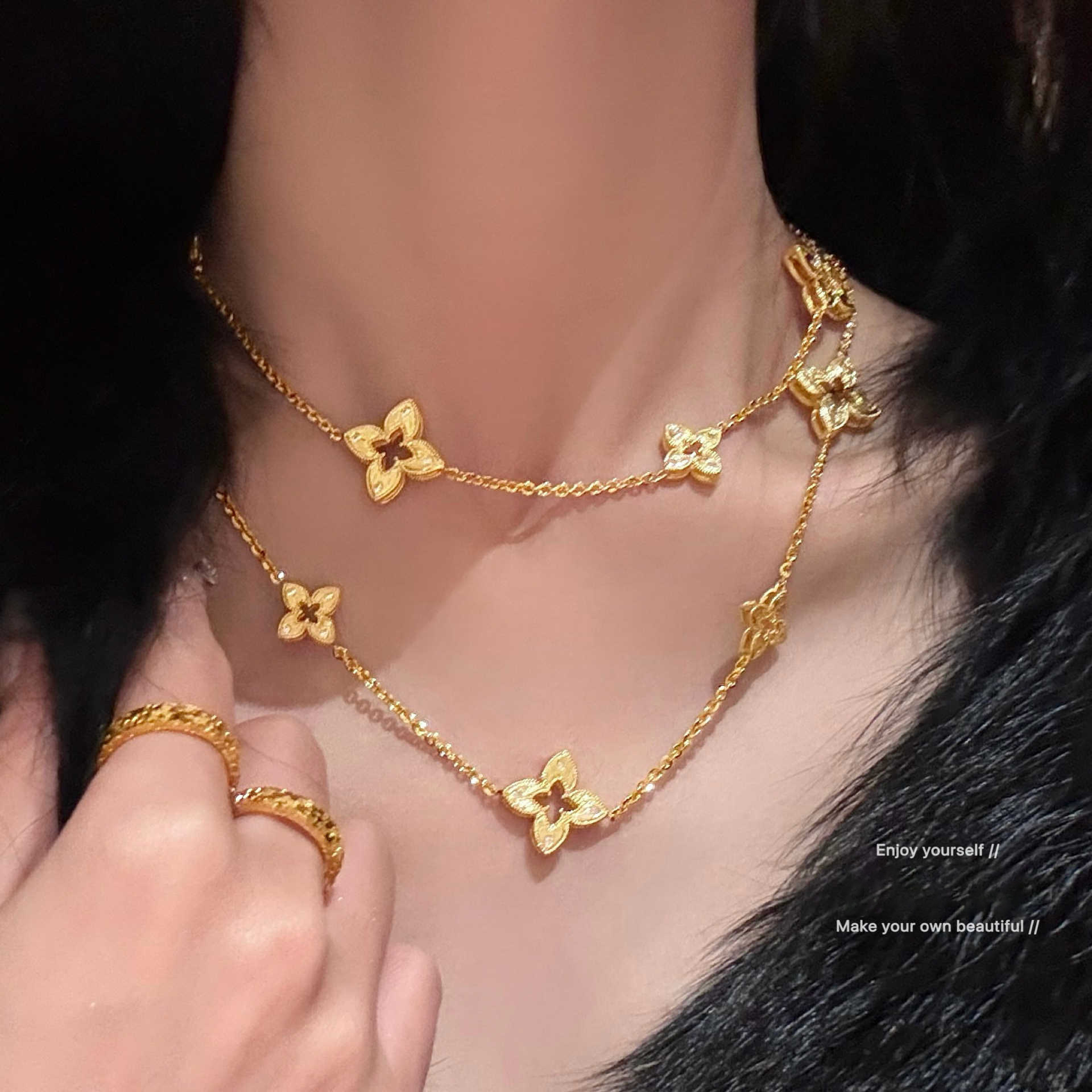 18K Gold Plated Premium Hollow Luxury Zircon Flower Necklace