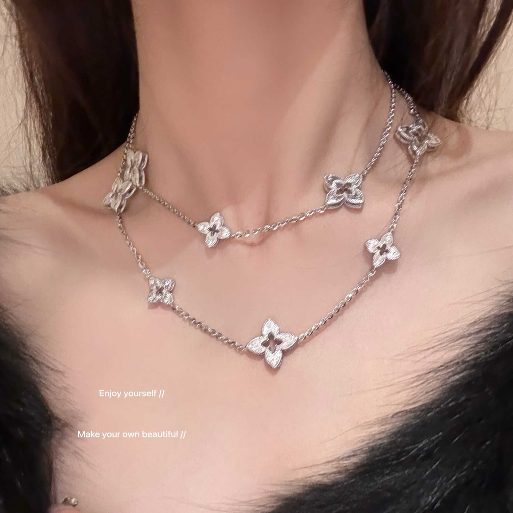 18K Gold Plated Premium Hollow Luxury Zircon Flower Necklace thumbnail 4