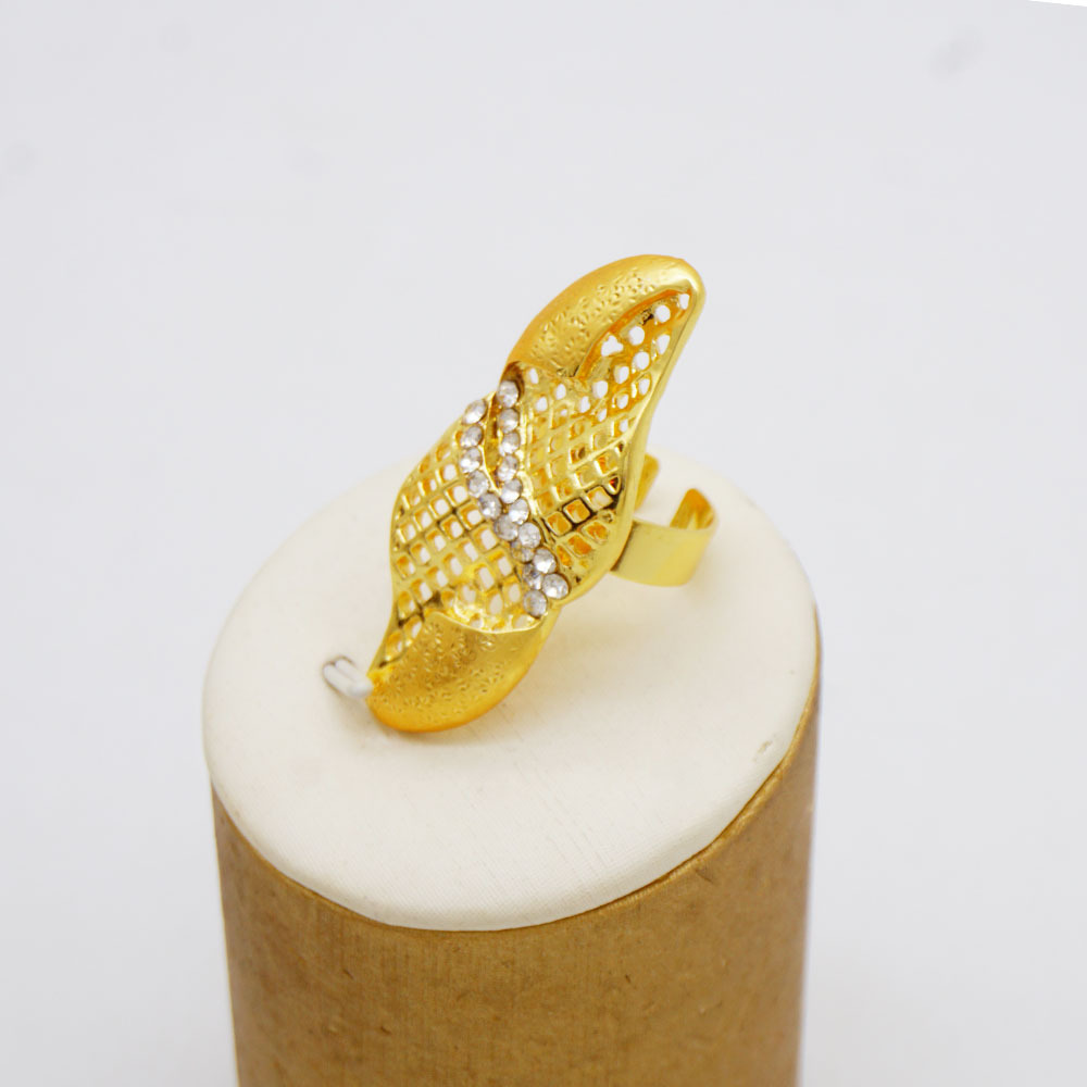 24K Gold Plated Ring Necklace Earrings Bracelet European & American Jewelry Set thumbnail 8