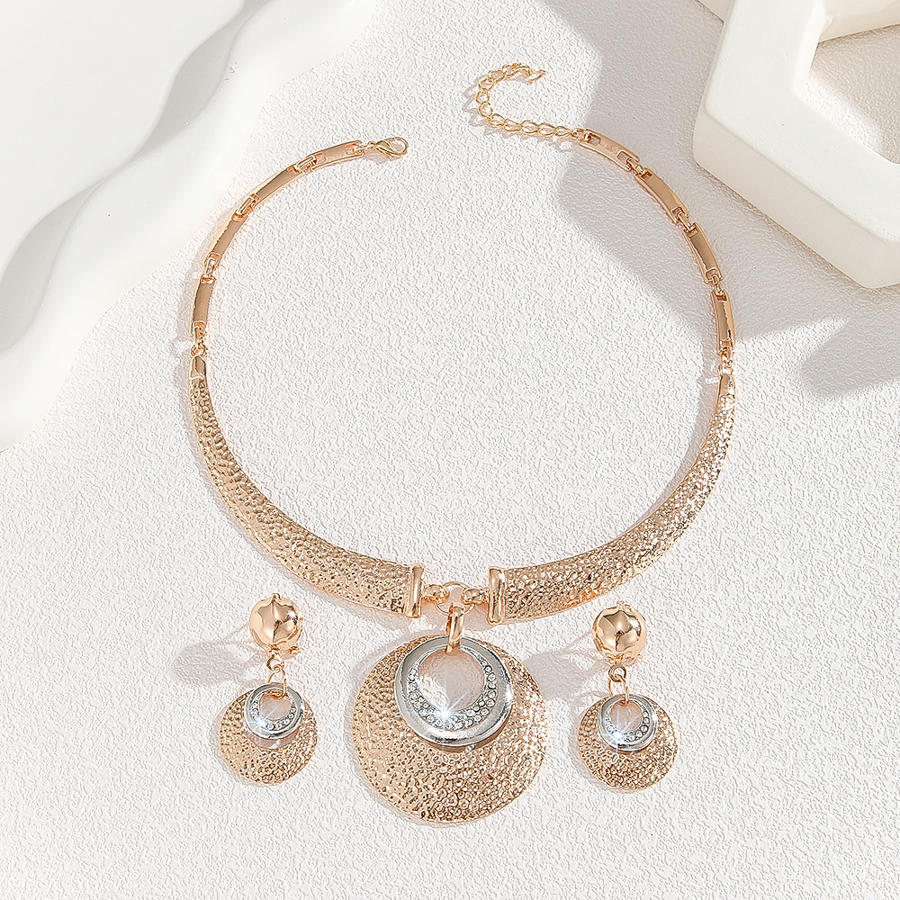 Alloy Necklace Earrings European & American Style Crystal Jewelry Set thumbnail 3