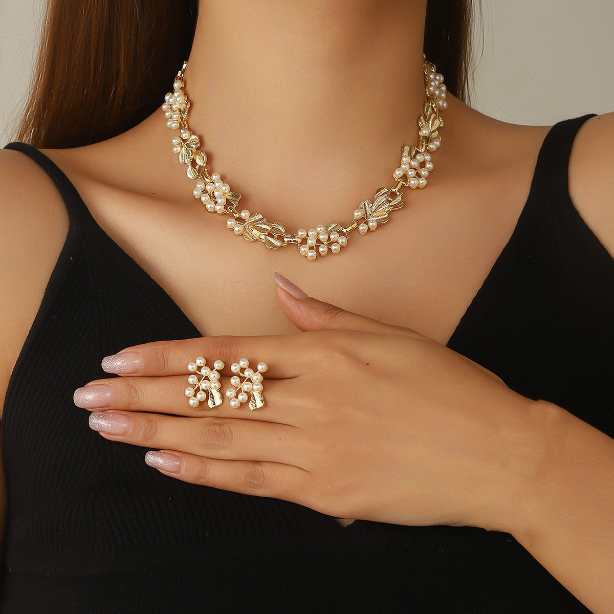 Royal Style Necklace Earrings Vintage Luxury European & American Sty Jewelry Set