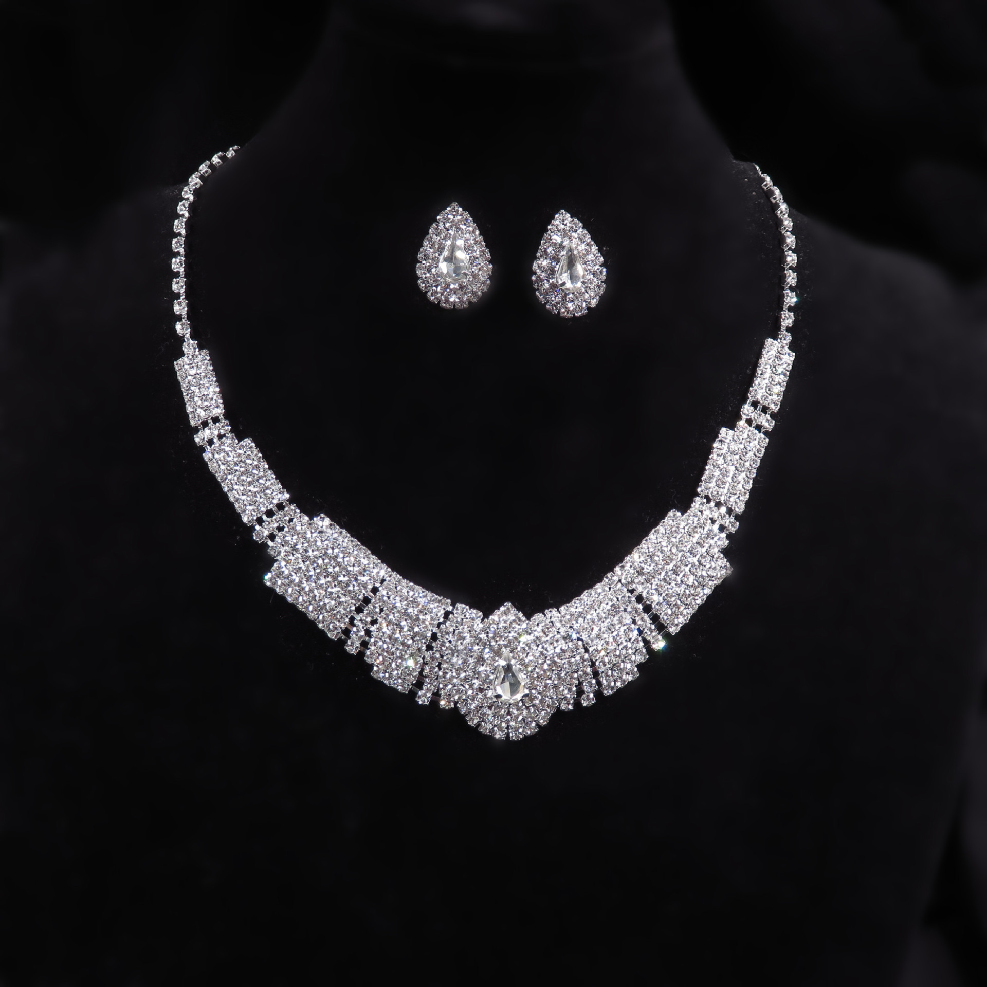 Necklace Earrings European & American Style Bridal Jewelry Set - view 2