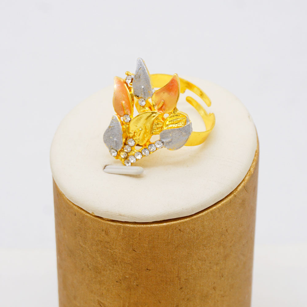 4-Piece Ring Necklace Earrings Bracelet Jewelry Set - view 2