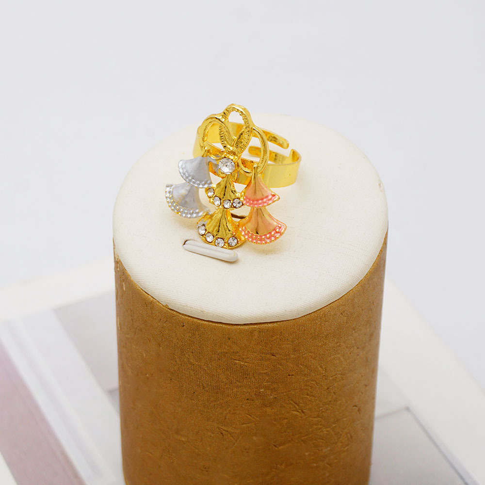 4-Piece Gold Plated Ring Necklace Earrings Bracelet Crystal Dubai Jewelry Set thumbnail 3